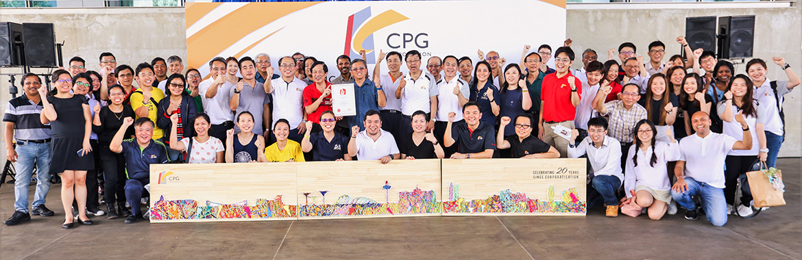 CPG Management and Staff presenting the completed Largest Artwork made of Fabric Strips at CPG20 event on 25 April 2019 at Marina Barrage